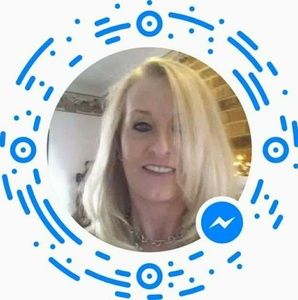 Meet your Posher, Debbi